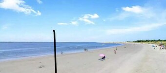 Tybee’s North Beach Oasis
Beach access, Pool, Bird and ship watching.