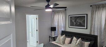 Savannah's gulf streams 15 minutes to downtown!