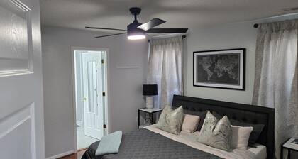 Savannah's gulf streams 15 minutes to downtown!