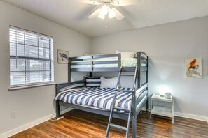 3 dormitorios, escritorio, wifi y ropa de cama