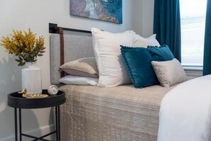 3 dormitorios, tabla de planchar con plancha, wifi gratis y ropa de cama