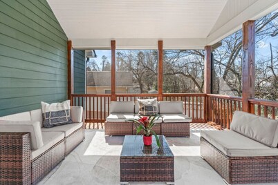 Casa Verde- Minutes to Duke and Downtown-Fire pit-Fenced yard
