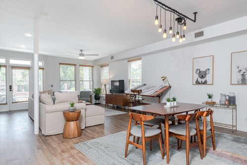 $99/Night Location! Ybor City Gem Sleeps 6