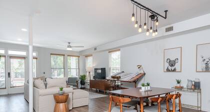 $99/Night Location! Ybor City Gem Sleeps 6