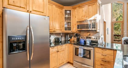 River Rock Retreat – Townhome on Fall River, Near RMNP Entrance – EV #6032