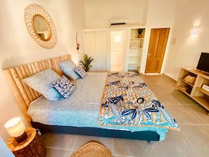1 habitación, wifi y ropa de cama