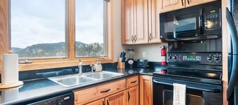 Teepee Mountain 12A - 2 Br Condo with Marys Lake and Mountain Views