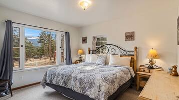 3 bedrooms, free WiFi, bed sheets