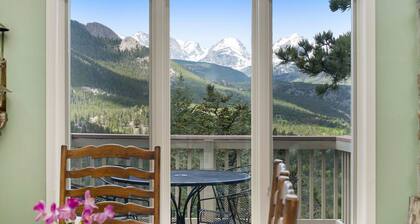 Deering Crest – 3BR Home with Panoramic RMNP Views – Windcliff – 20-NCD3249