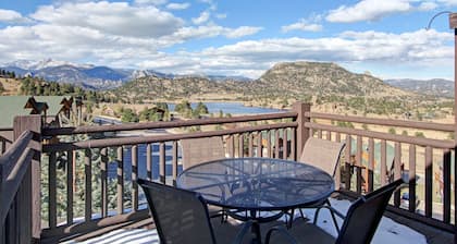 Ptarmigan Mountain 202 - 2 Br Condo with Fireplace - Lake and Mountain Views