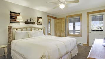 2 makuuhuonetta, silitysrauta/-lauta, ilmainen Wi-Fi, vuodevaatteet