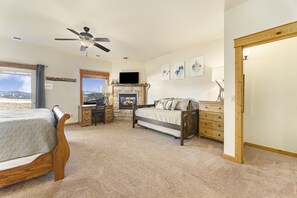 2 Schlafzimmer, Bügeleisen/Bügelbrett, kostenloses WLAN, Bettwäsche