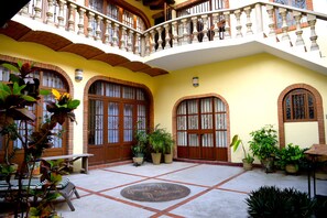 Exterior - Victoria Suites (Puerto Vallarta)