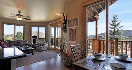 Bighorn Mountain 19B - 2 Br Condo - Lake and Mountain Views