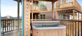 Chiefs Head Peak 21B - 2 Br Condo with Private Hot Tub - Lake and Mountain Views