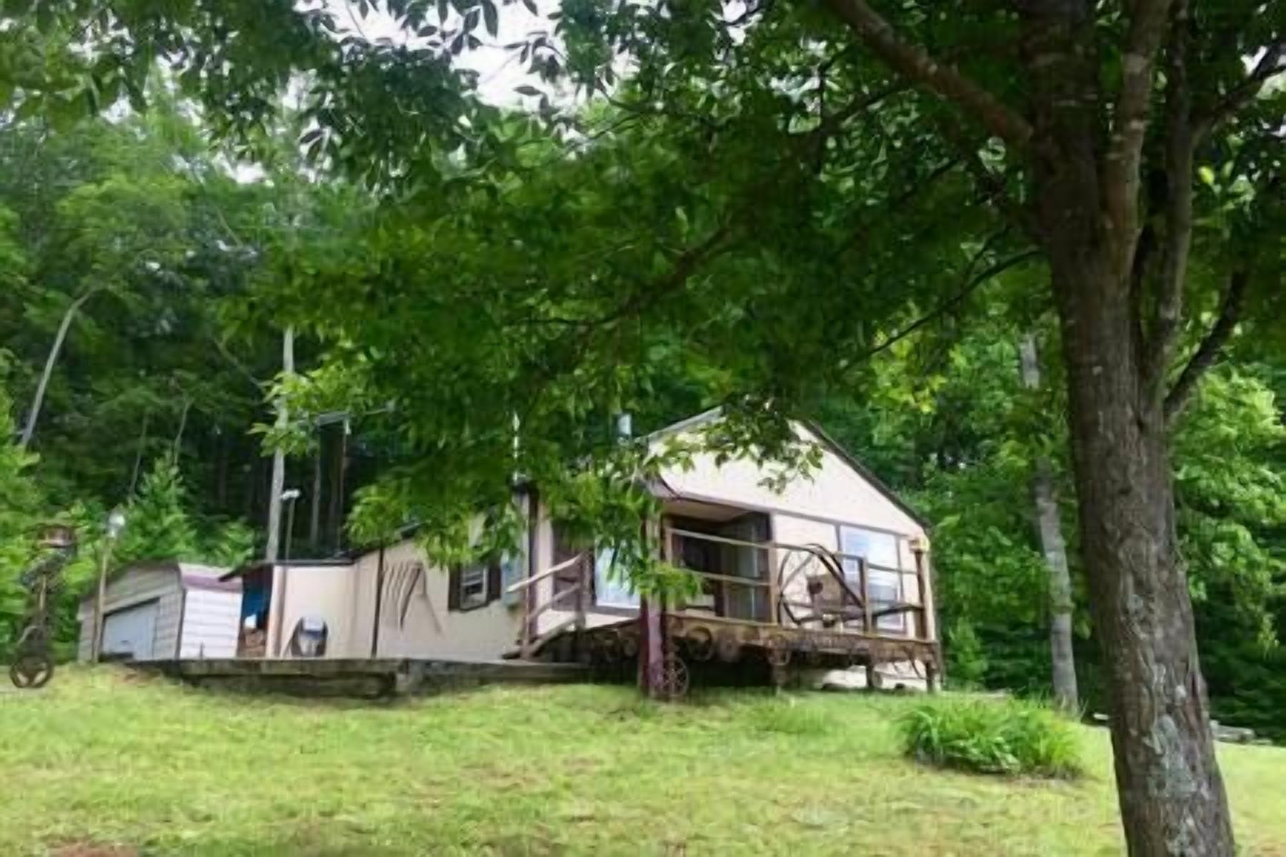 Authentic Mountain Cottage:Beautiful Sunset Views!