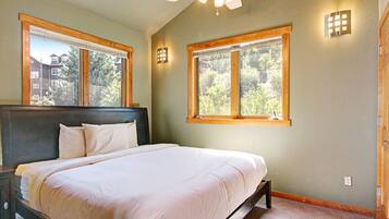 2 sovrum, strykjärn/strykbräda, gratis wi-fi och sängkläder