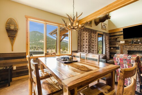 Show Me Mountain Views – Gorgeous Home Near RMNP – 20-NCD0130