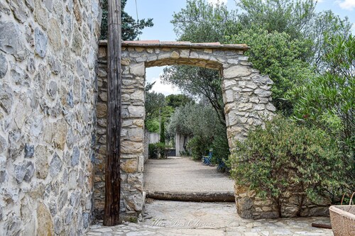 Mas des Oliviers, Pool, Tennis & Petanque