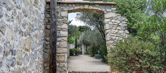 Mas des Oliviers, Pool, Tennis & Petanque