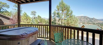 Mount Meeker 26B - Cozy Condo with Private Hot Tub - Mountain and Lake Views