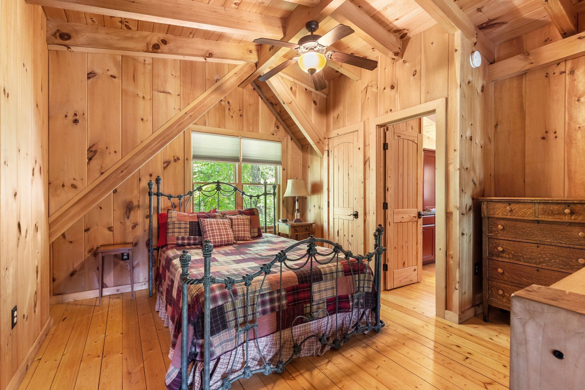 3 Schlafzimmer, Bügeleisen/Bügelbrett, Reisekinderbett, kostenloses WLAN