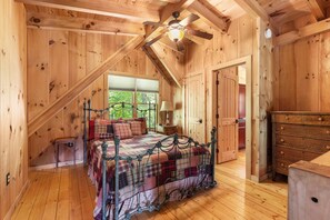 3 Schlafzimmer, Bügeleisen/Bügelbrett, Reisekinderbett, kostenloses WLAN