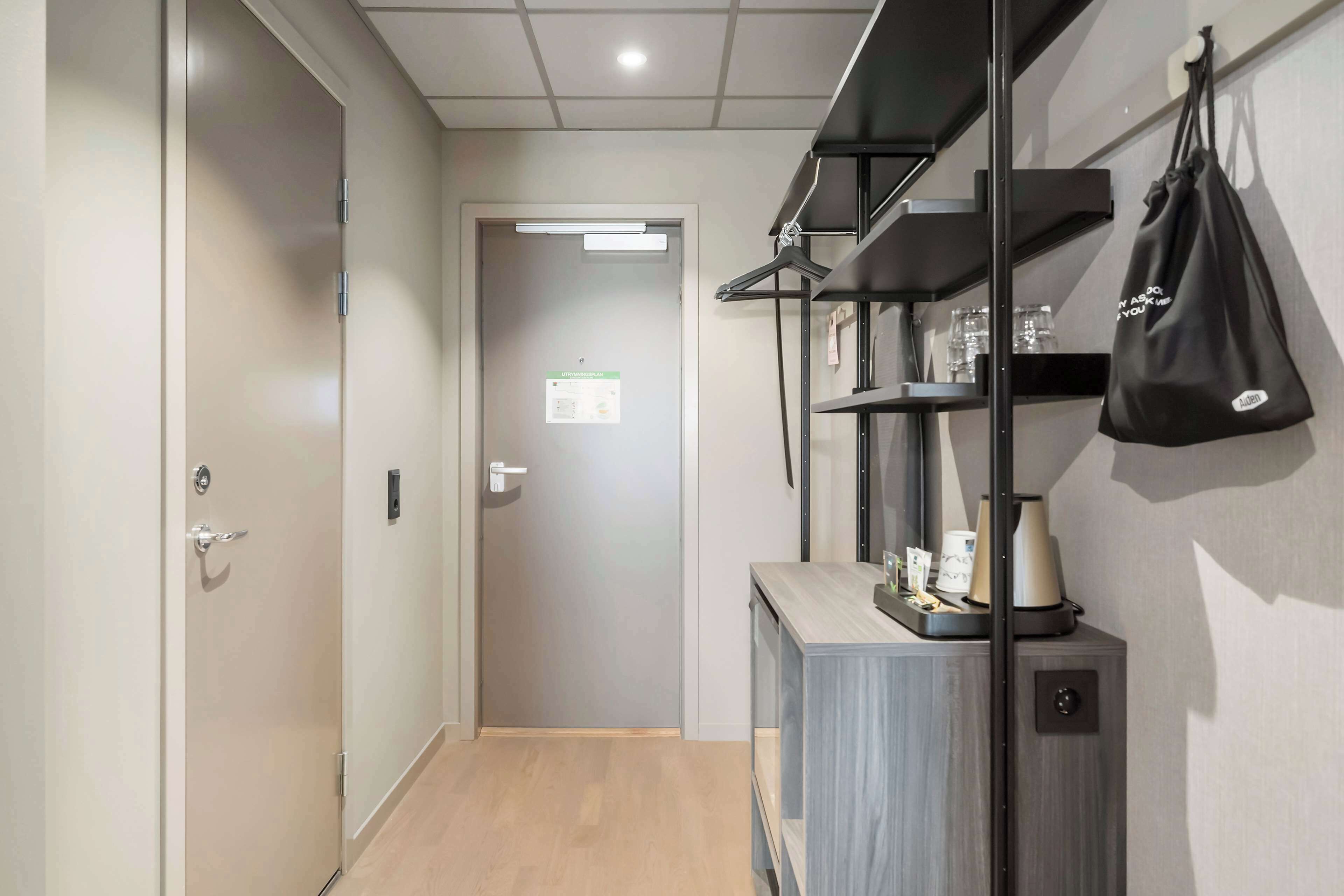 家庭房, 多张床, 无烟房, 海景 | 遮光窗帘、熨斗/熨衣板、免费 WiFi、床单