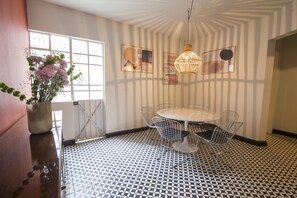 Dining - 5 LUXURIOUS LOFT SUITES IN LA ROMA (Ciudad de México)