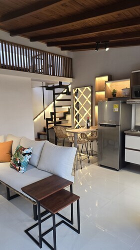 SELECT Medellin-301, 1-bedroom apartment with AC and WiFi- Near El Poblado
