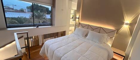 1 slaapkamer, een bureau, gratis wifi, beddengoed