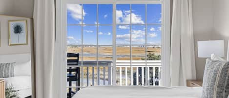 5 slaapkamers, een strijkplank/strijkijzer, wifi, beddengoed