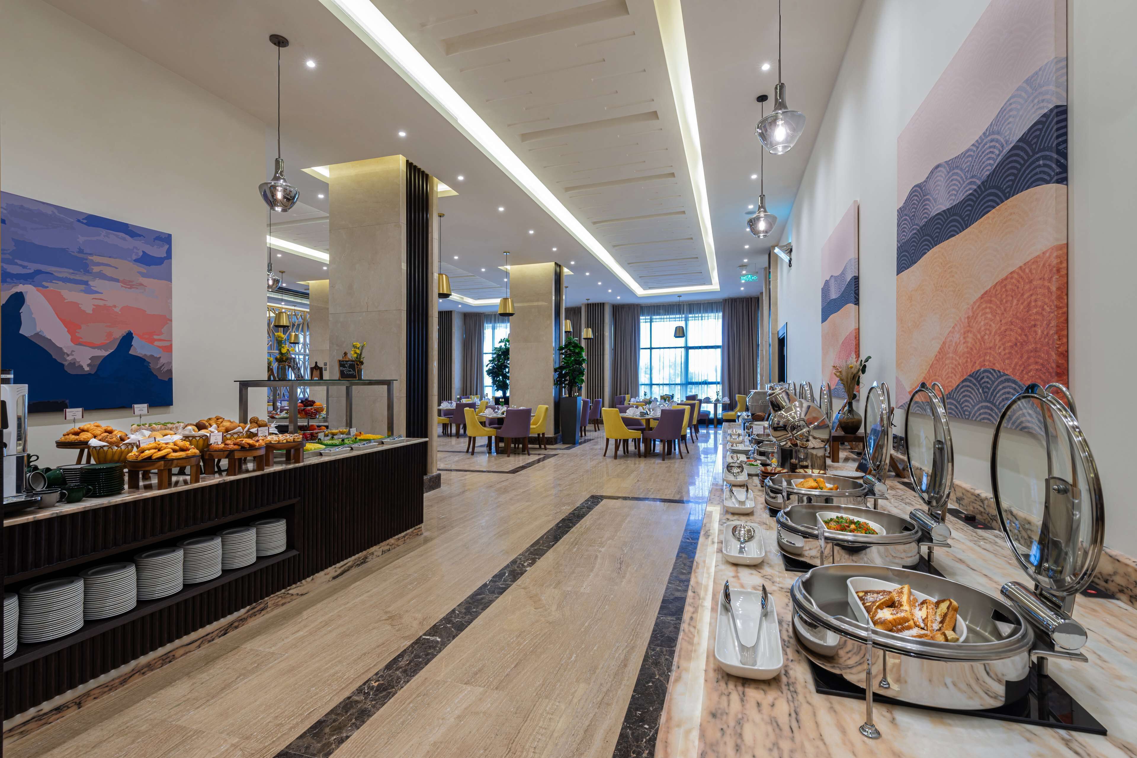 Daily buffet breakfast for a fee