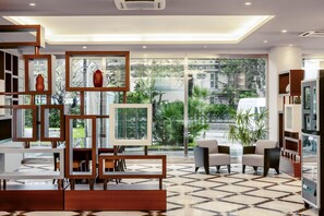 Lobby - B&B Hotel Bari Rondò (Bari)