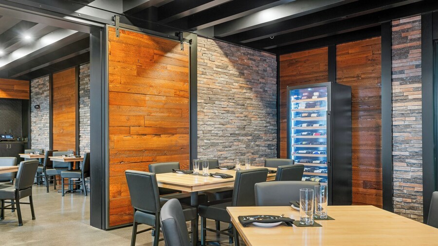 Cobblestone Hotel & Suites - Lynden