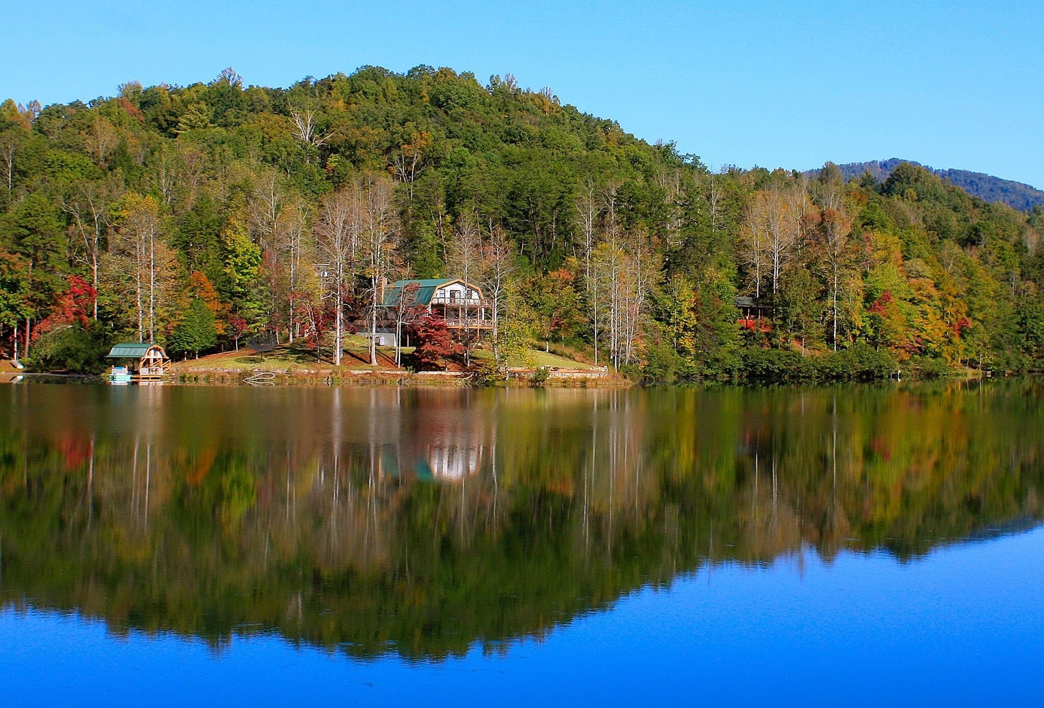 Lake Lure Retreat - A Beautiful Lakefront Lodge on Mirror Lake-Waterfront-Newly Expanded Deck by Sunscape Property Management