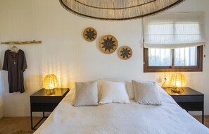 3 soverom, strykejern/-brett, wi-fi (inkludert) og sengetøy