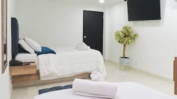 Familien-Doppel- oder -Zweibettzimmer, 1 Schlafzimmer | Bettwäsche aus ägyptischer Baumwolle, hochwertige Bettwaren