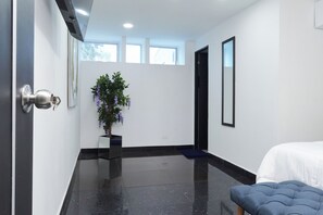 Egyptian cotton sheets, premium bedding, down duvets - 33 Hotel Boutique (Medellín)