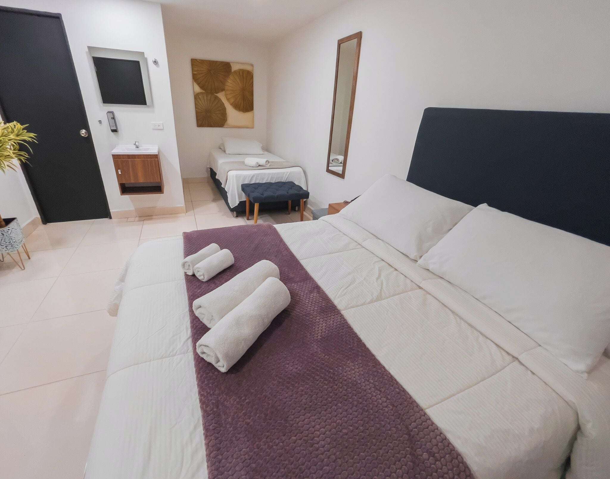 Family Double or Twin Room, 1 Bedroom | Egyptian cotton sheets, premium bedding, down comforters