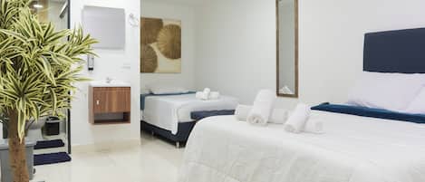 Family Double or Twin Room, 1 Bedroom | Egyptian cotton sheets, premium bedding, down comforters