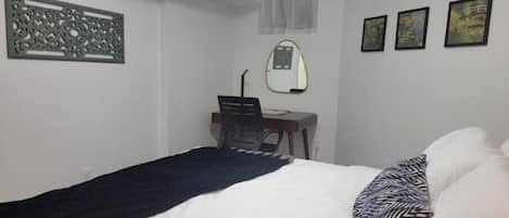 2 Schlafzimmer, Schreibtisch, Bügeleisen/Bügelbrett, kostenloses WLAN