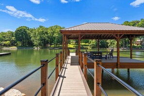 Interior - The Lodges Avantstay Lakefront, Sleeps 66 Pools, Docks, Theaters, Views (Sherrills Ford)