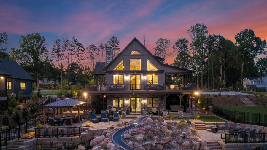 The Lodges Avantstay Lakefront, Sleeps 66 Pools, Docks, Theaters, Views