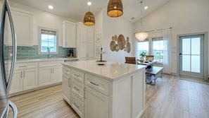 Interior - Casa Rita by Avantstay Snowbird Discounted Rates Private Pool, Near Beach (Port Aransas)