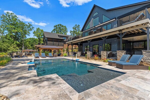 House (1 Bedroom) | Interior - Black Bear & Blue Heron by Avantstay 2 Lakefront Homes, Sleeps 43 Pool, Dock, Theater (Sherrills Ford)