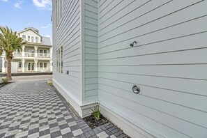 Talo (4 Bedrooms) | Sisätilat