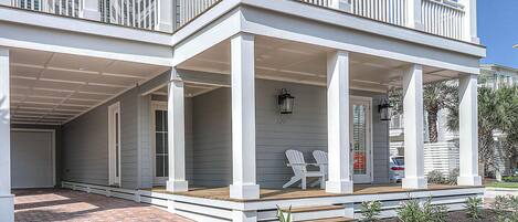 Fachada de la propiedad