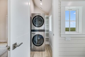 平房 (2 Bedrooms) | 住宿內部