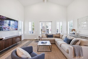 House (4 Bedrooms) | Exterior - The Gathering Place 320 SOU (Port Aransas)